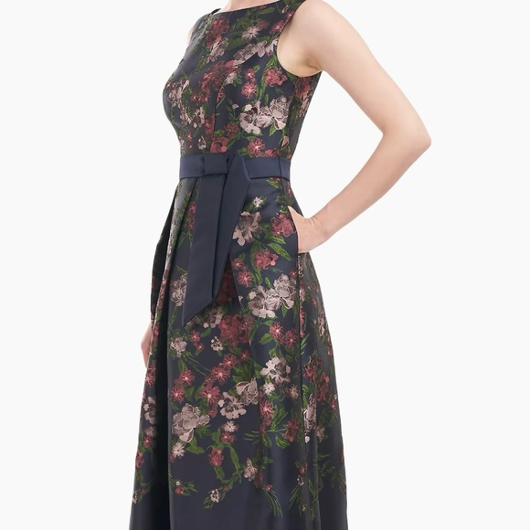 Kay Unger Genevieve Floral Gown size 6 - Picture 4 of 13